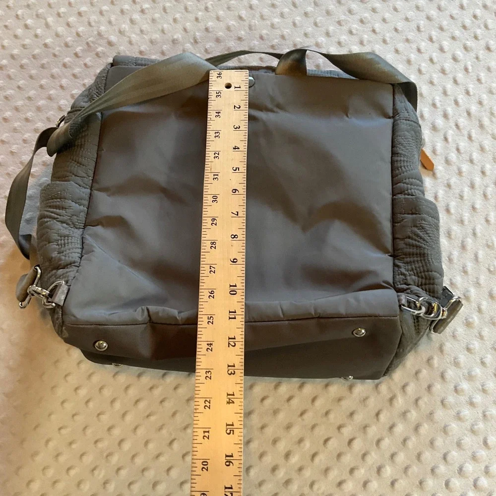Petunia Pickle Bottom Diaper Bag Backpack One Size Gray Quilted Boxy Backpack